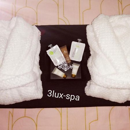Appartements Spa - 3Lux ทรัวส์ ภายนอก รูปภาพ