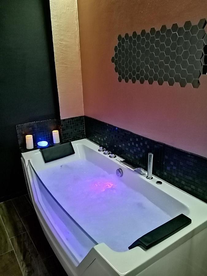 Appartements Spa - 3Lux ทรัวส์ ภายนอก รูปภาพ